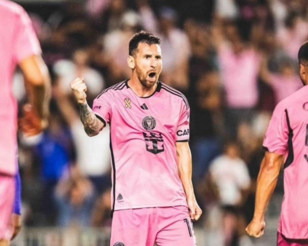 Messi lập hat-trick liên tiếp, Inter Miami có chiến thắng lịch sử