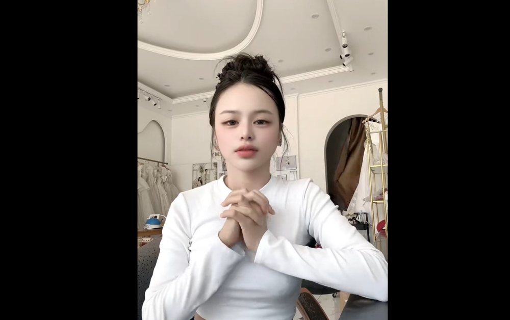 Như chu lộ clip tình tứ với bạn trai gây xôn xao